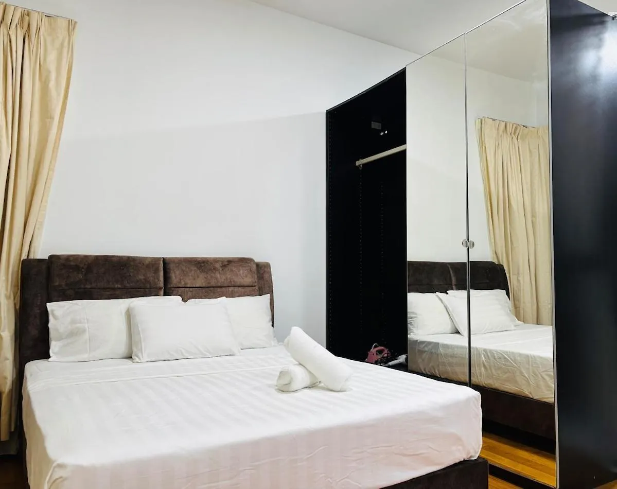 Regalia Residence By Willow Home Kuala Lumpur 0*,